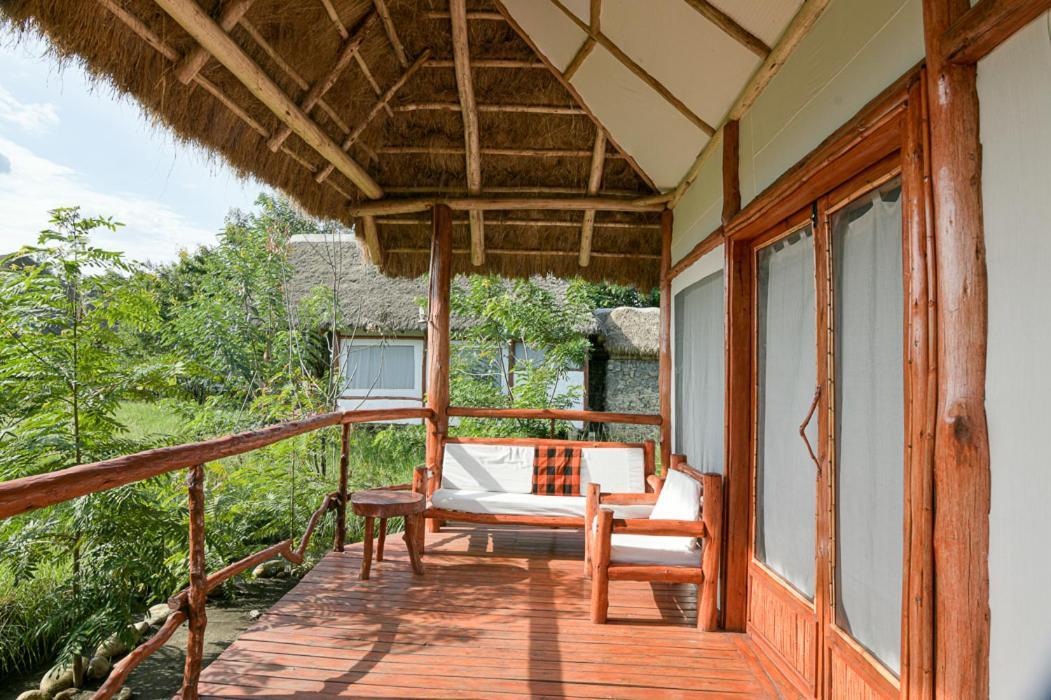 Готель Kazinga Wilderness Safari Camp Касесе Екстер'єр фото